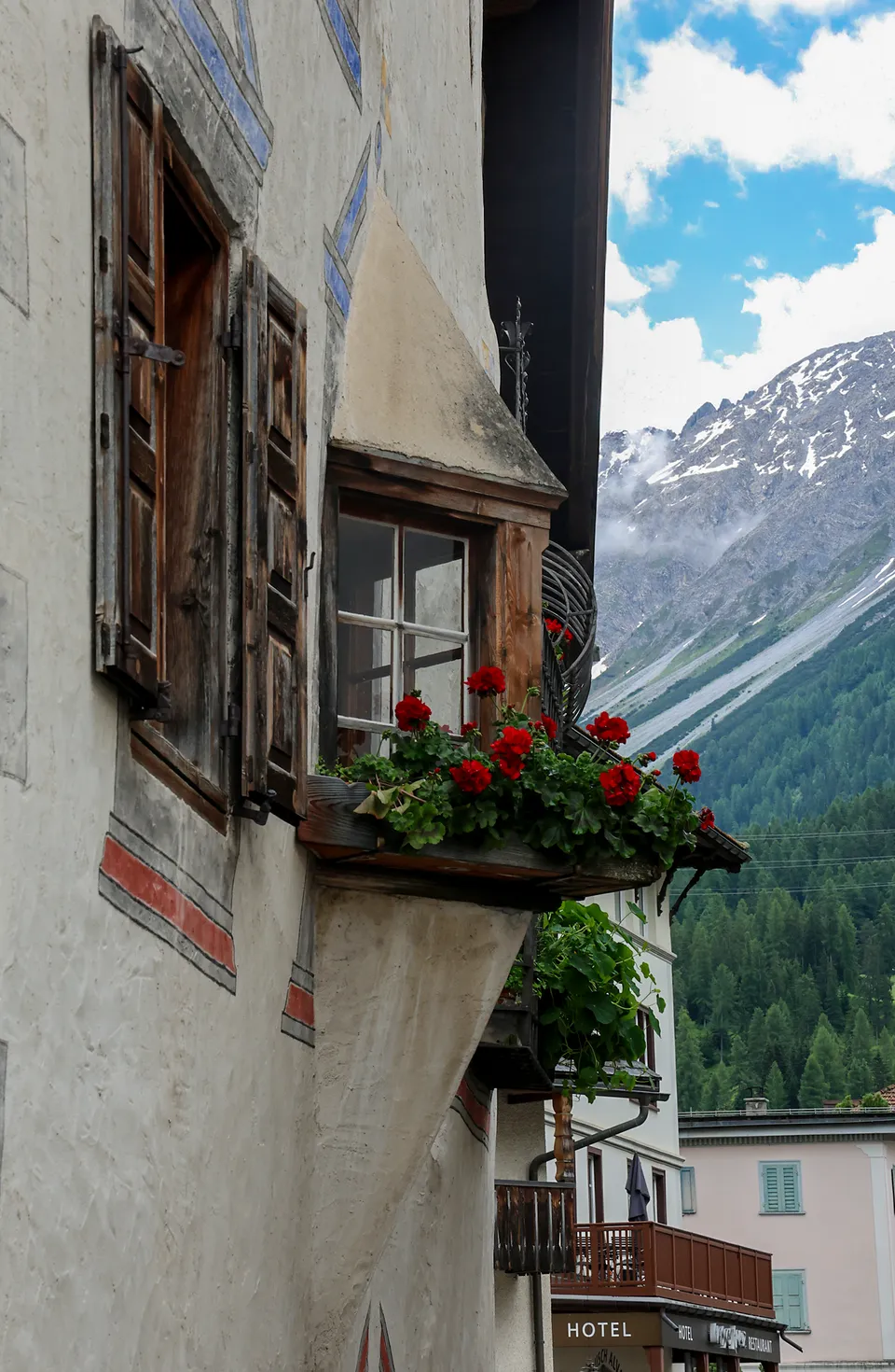 Petite oriel, Bergün